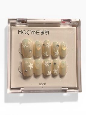 Iridescent Star and Rhinestone Press-On Nail Set - Creamy Ivory